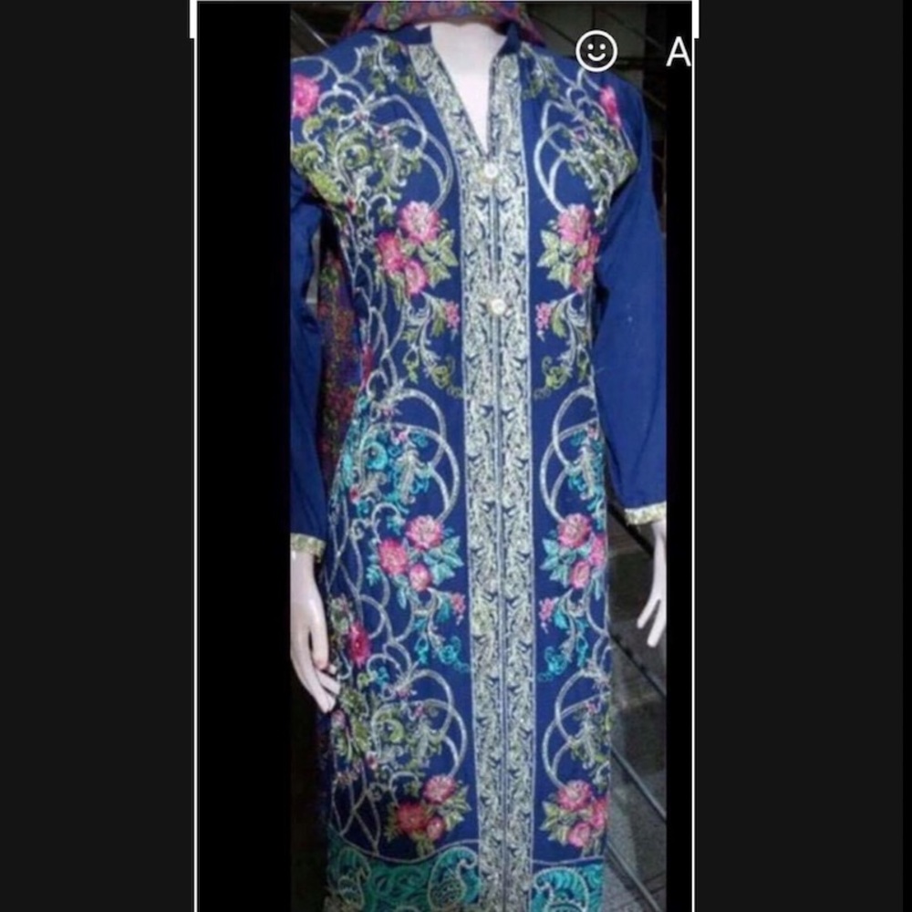 Pakistani embroidered suit
